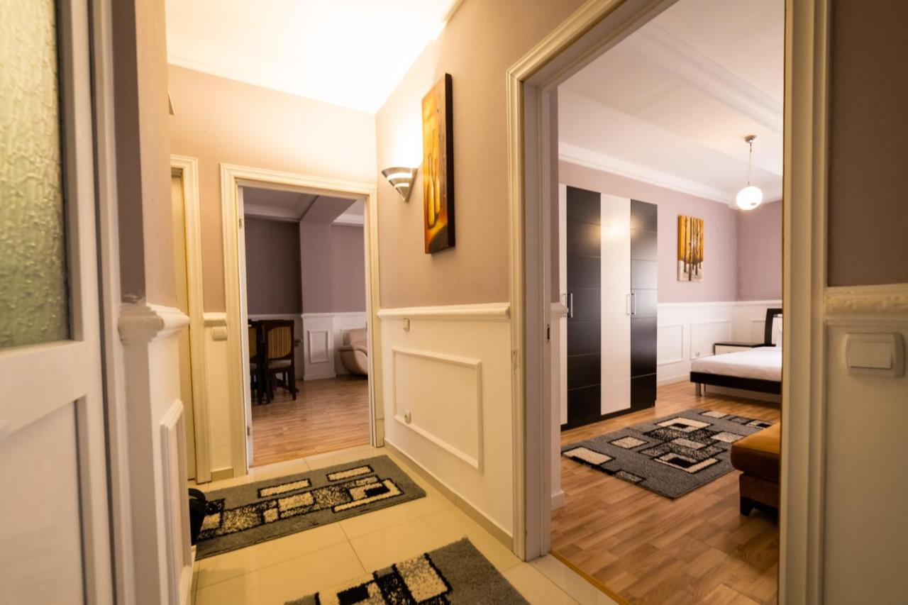 Ferienwohnung CedarTREE Prishtina Pristina Exterior foto