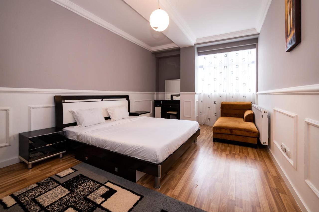 Ferienwohnung CedarTREE Prishtina Pristina Exterior foto
