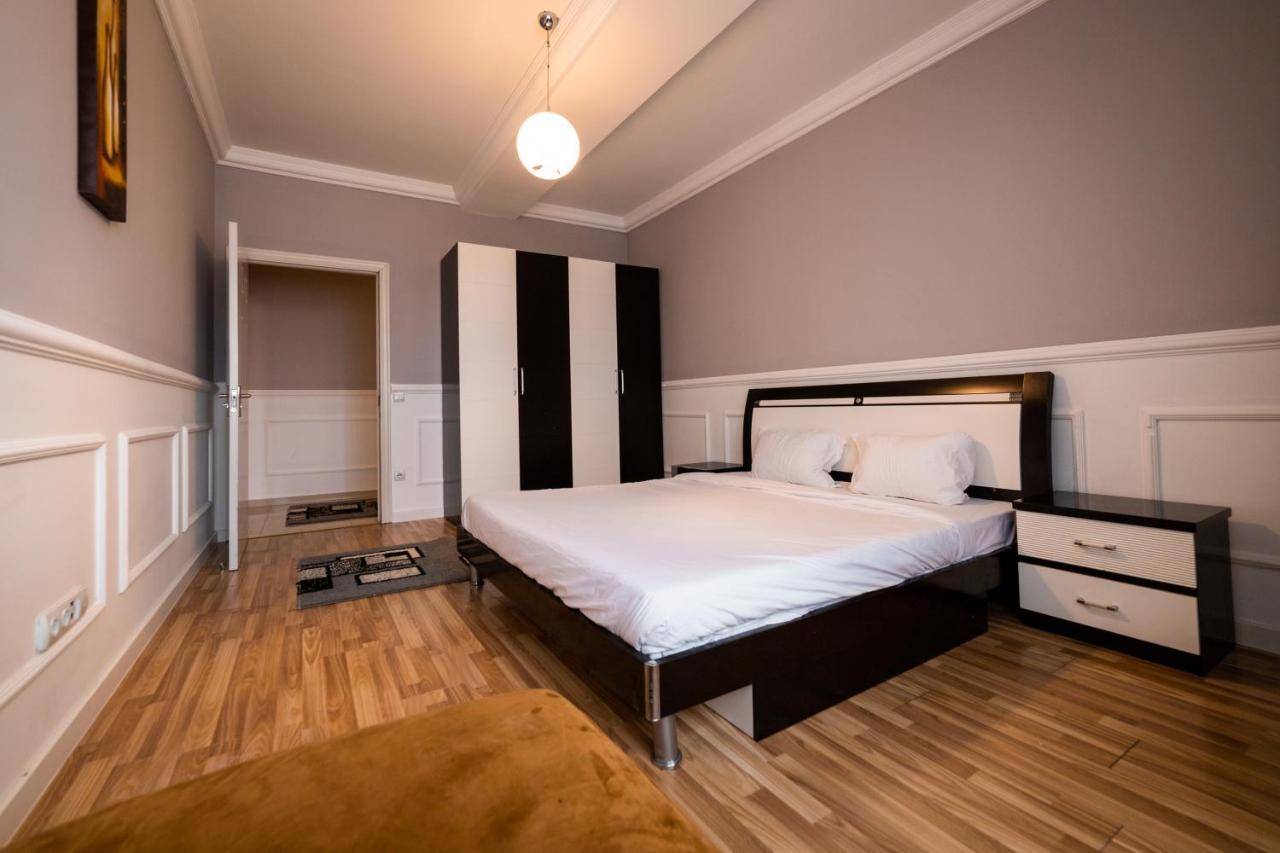 Ferienwohnung CedarTREE Prishtina Pristina Exterior foto